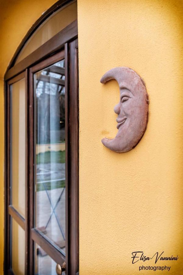 Appartamento Sole-Luna Colleoli 外观 照片